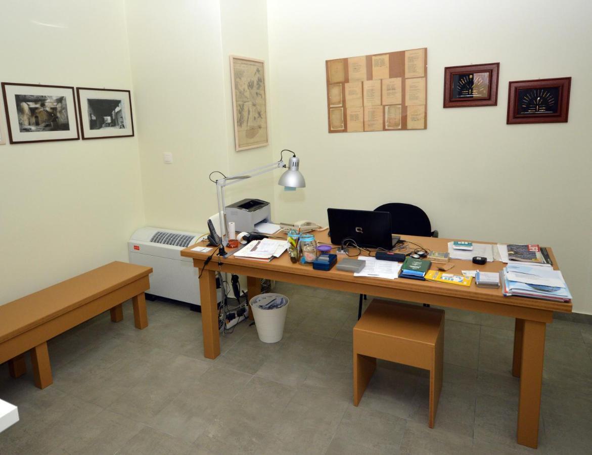 Aegina Bed & Culture Apartment Екстериор снимка